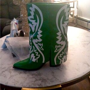 Cowgirl 🤠 🐎 leather boots horse